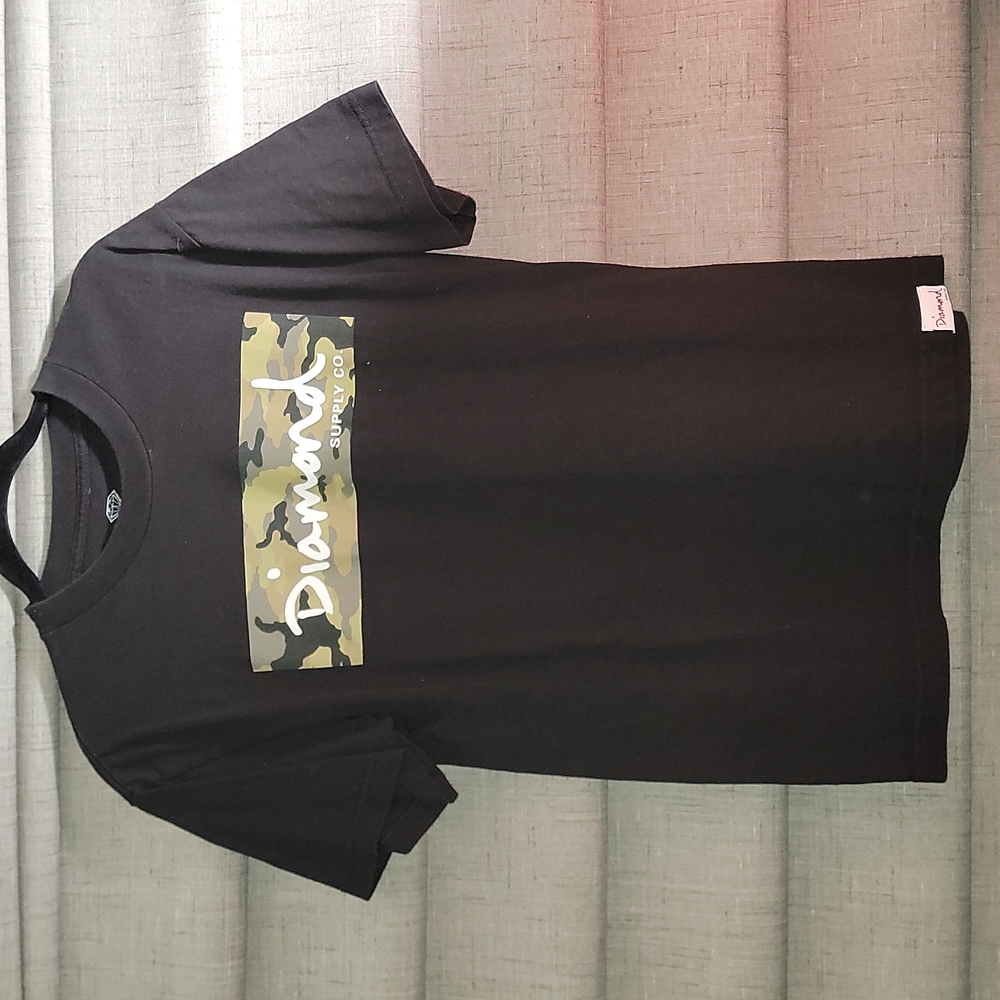 Diamond supply graphic tee shirt